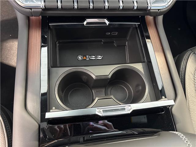 2025 GMC Yukon Denali (Stk: 13928) in Roblin - Image 12 of 24