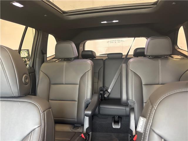 2025 GMC Acadia Elevation (Stk: 14005) in Roblin - Image 12 of 18