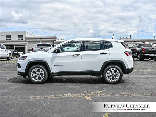 2025 Jeep Compass Sport (Stk: ST2424) in Burlington - Image 3 of 31