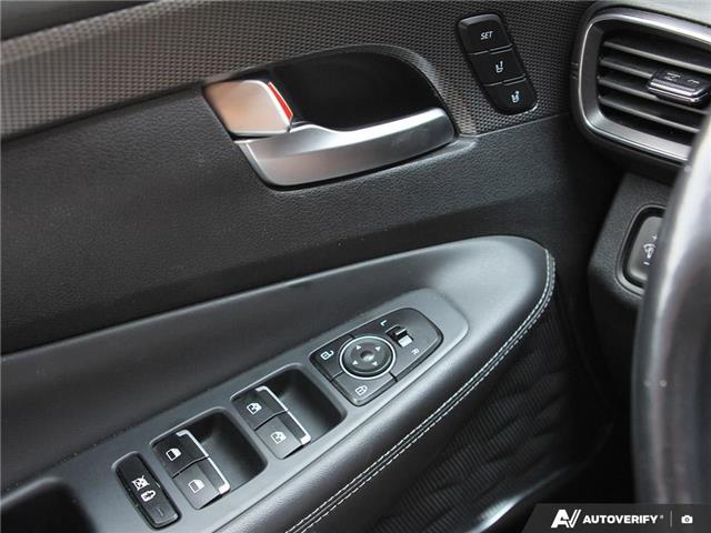 2020 Hyundai Santa Fe Luxury 2.0 (Stk: 98737) in London - Image 16 of 25