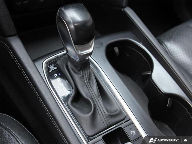 2020 Hyundai Santa Fe Luxury 2.0 (Stk: 98737) in London - Image 18 of 25