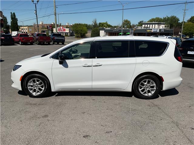 2024 Chrysler Grand Caravan SXT (Stk: 251075) in Kingston - Image 6 of 30
