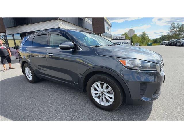2020 Kia Sorento 2.4L LX (Stk: 25423) in Sudbury - Image 2 of 24