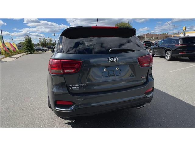 2020 Kia Sorento 2.4L LX (Stk: 25423) in Sudbury - Image 7 of 24