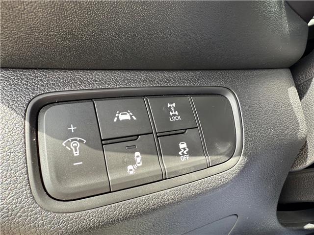 2020 Hyundai Santa Fe Preferred 2.4 (Stk: 24526) in Pembroke - Image 22 of 28