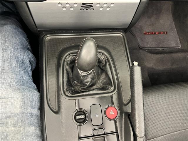 2006 Honda S2000 Base (Stk: 8464A) in Ottawa - Image 17 of 24 2006 Honda S2000 Base (Stk: 8464A) in Ottawa - Image 17 of 24