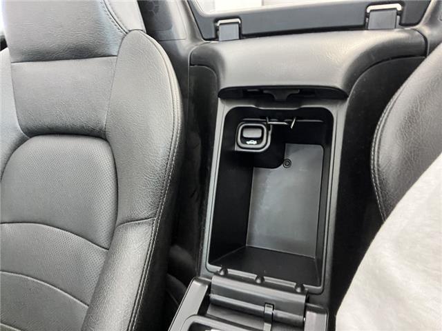 2006 Honda S2000 Base (Stk: 8464A) in Ottawa - Image 22 of 24 2006 Honda S2000 Base (Stk: 8464A) in Ottawa - Image 22 of 24