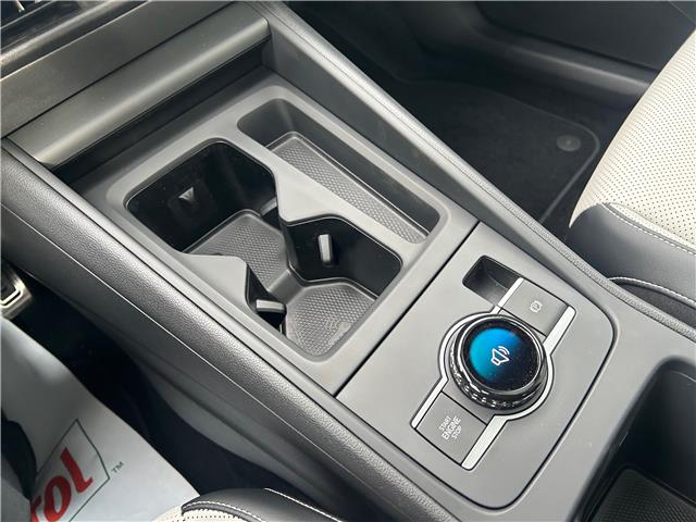 2025 Volkswagen Tiguan Comfortline R-Line Black Edition (Stk: 13067) in Peterborough - Image 16 of 22