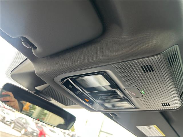 2025 Volkswagen Tiguan Comfortline R-Line Black Edition (Stk: 13067) in Peterborough - Image 17 of 22