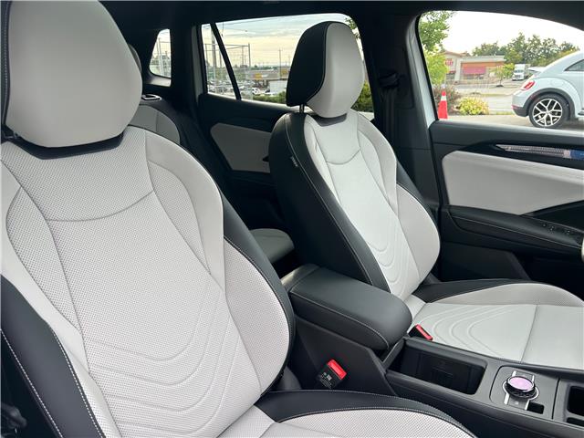 2025 Volkswagen Tiguan Comfortline R-Line Black Edition (Stk: 13067) in Peterborough - Image 18 of 22