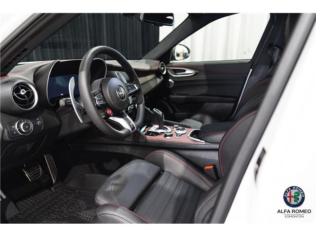 2024 Alfa Romeo Giulia Quadrifoglio (Stk: AR2415) in Edmonton - Image 9 of 31 2024 Alfa Romeo Giulia Quadrifoglio (Stk: AR2415) in Edmonton - Image 9 of 31
