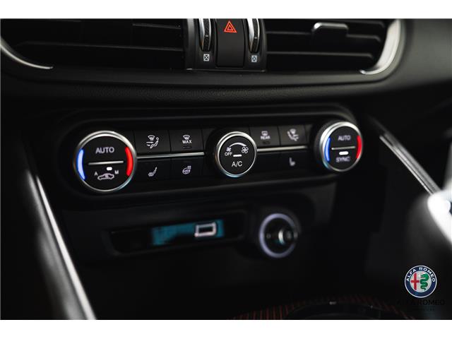 2024 Alfa Romeo Giulia Quadrifoglio (Stk: AR2415) in Edmonton - Image 15 of 31 2024 Alfa Romeo Giulia Quadrifoglio (Stk: AR2415) in Edmonton - Image 15 of 31