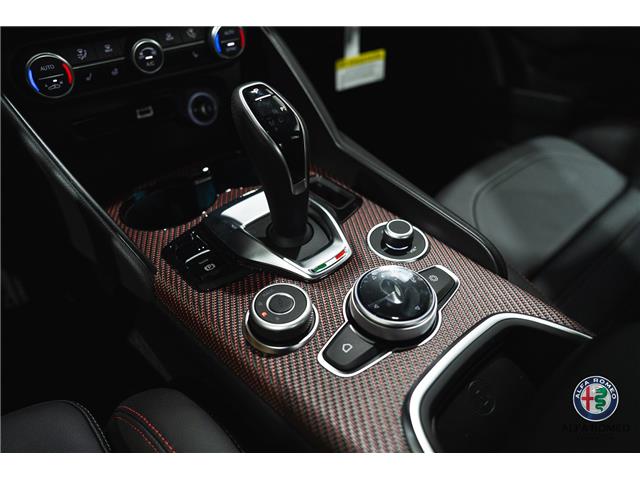 2024 Alfa Romeo Giulia Quadrifoglio (Stk: AR2415) in Edmonton - Image 16 of 31 2024 Alfa Romeo Giulia Quadrifoglio (Stk: AR2415) in Edmonton - Image 16 of 31