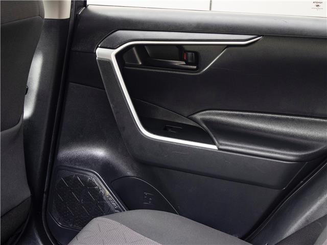 2019 Toyota RAV4 Hybrid LE (Stk: TR7804) in Windsor - Image 26 of 27