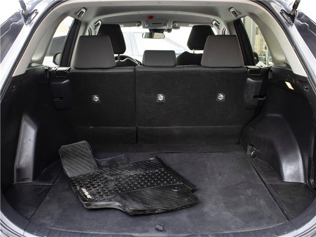 2019 Toyota RAV4 Hybrid LE (Stk: TR7804) in Windsor - Image 8 of 27