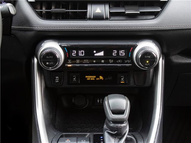 2019 Toyota RAV4 Hybrid LE (Stk: TR7804) in Windsor - Image 19 of 27