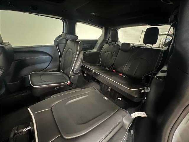 2026 Chrysler Pacifica Limited (Stk: R153588) in Courtenay - Image 13 of 18