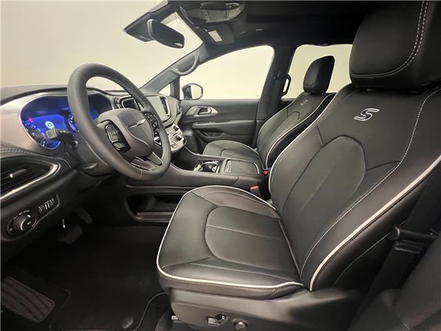 2026 Chrysler Pacifica Limited (Stk: R153588) in Courtenay - Image 11 of 18