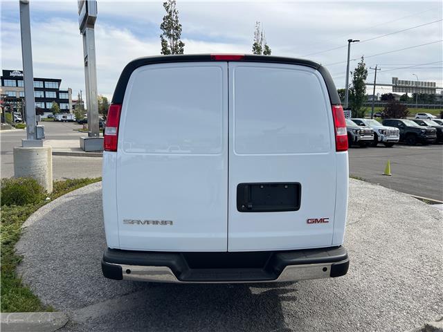 2025 Gmc Savana 2500 Cargo photo 2