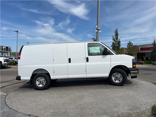 2025 Gmc Savana 2500 Cargo photo 4