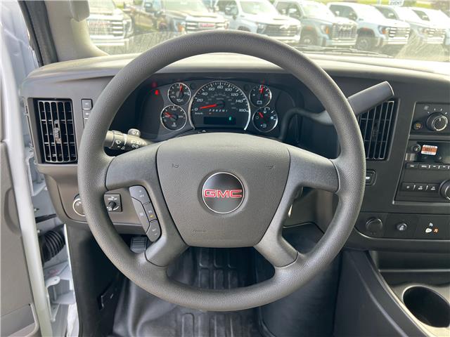 2025 GMC Savana 2500 Work Van (Stk: S1254785) in Calgary - Image 12 of 19