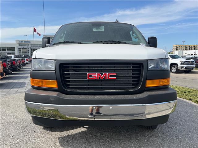 2025 GMC Savana 2500 Work Van (Stk: S1254779) in Calgary - Image 8 of 18