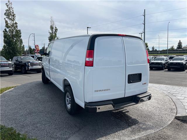2025 Gmc Savana 2500 Cargo photo 2