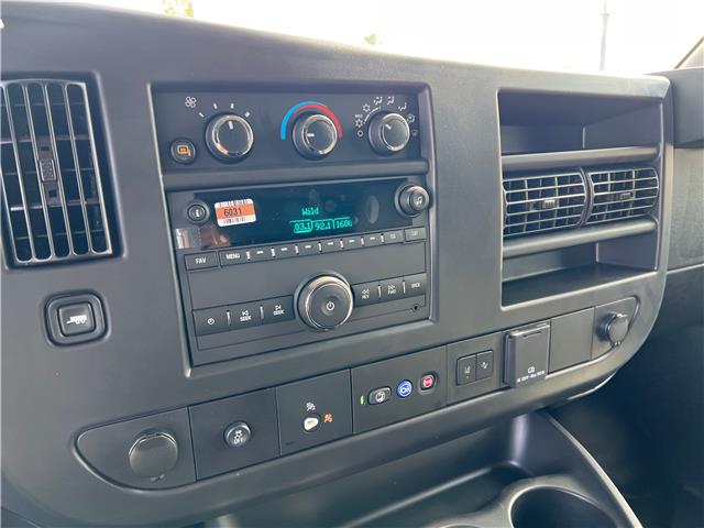 2025 GMC Savana 2500 Work Van (Stk: S1254777) in Calgary - Image 14 of 19