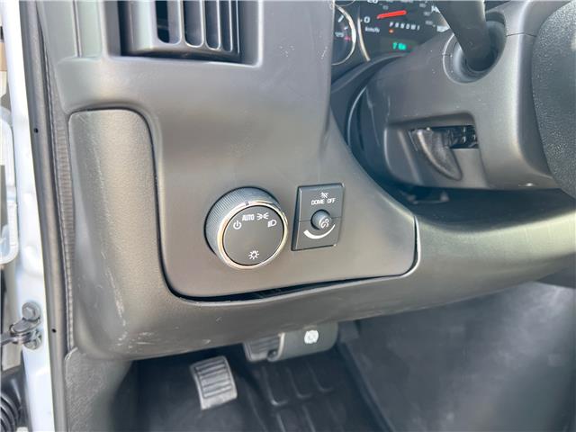 2025 GMC Savana 2500 Work Van (Stk: S1254777) in Calgary - Image 16 of 19