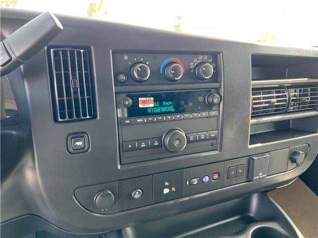 2025 GMC Savana 2500 Work Van (Stk: S1257671) in Calgary - Image 13 of 18