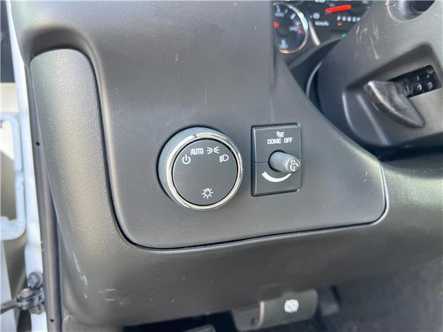 2025 GMC Savana 2500 Work Van (Stk: S1257671) in Calgary - Image 15 of 18