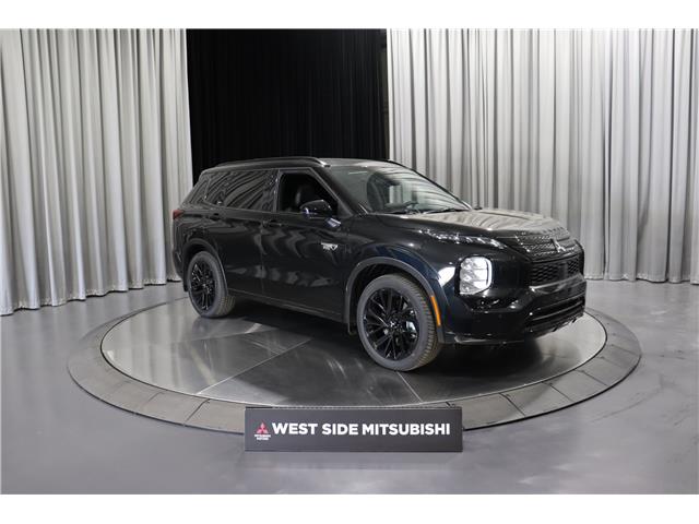 2025 Mitsubishi Outlander PHEV GT NOIR (Stk: P25847) in Edmonton - Image 1 of 30