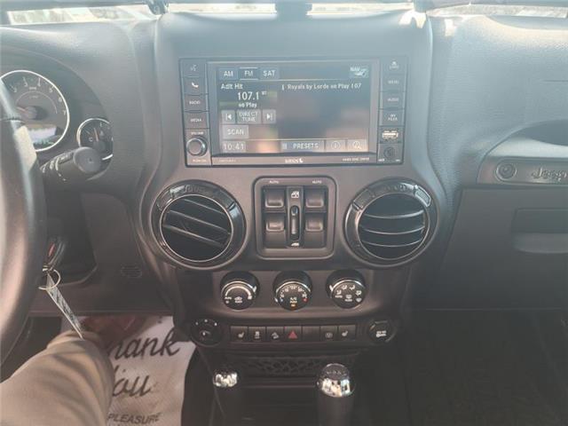 2017 Jeep Wrangler Unlimited Sahara (Stk: B5514) in Stony Plain - Image 23 of 43 2017 Jeep Wrangler Unlimited Sahara (Stk: B5514) in Stony Plain - Image 23 of 43