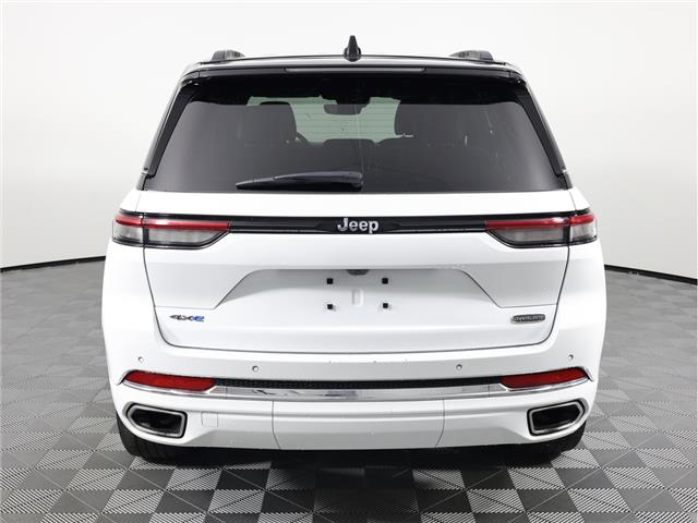 2023 Jeep Grand Cherokee 4xe Overland (Stk: 25J174A) in Calgary - Image 7 of 24 2023 Jeep Grand Cherokee 4xe Overland (Stk: 25J174A) in Calgary - Image 7 of 24