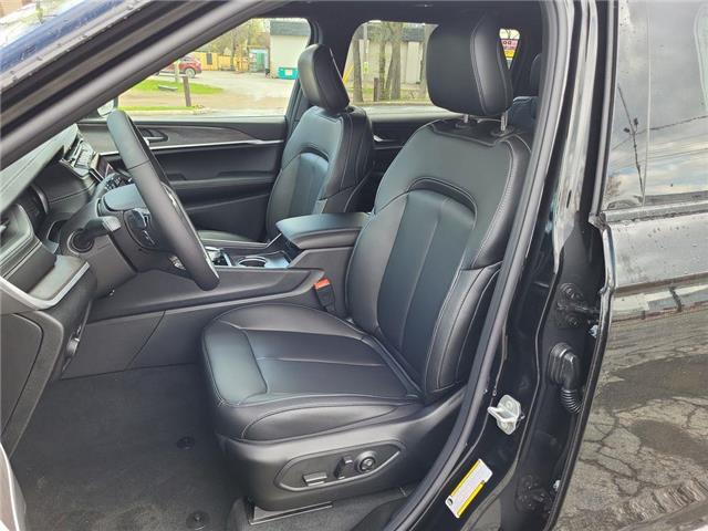 2025 Jeep Grand Cherokee L Limited (Stk: 250178) in Windsor - Image 13 of 24 2025 Jeep Grand Cherokee L Limited (Stk: 250178) in Windsor - Image 13 of 24
