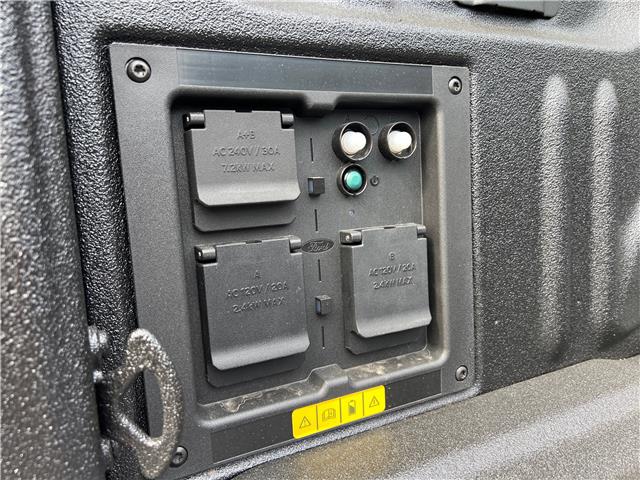 2025 Ford F-150 Lightning XLT (Stk: 25T895) in CRESTON - Image 14 of 29
