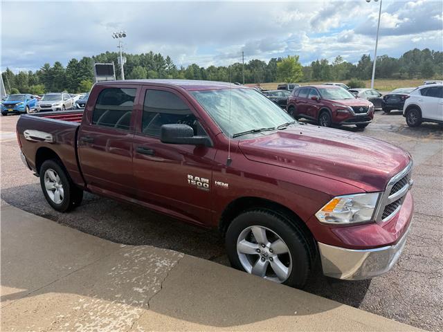 2023 RAM 1500 Classic SLT (Stk: 24558) in Pembroke - Image 6 of 13