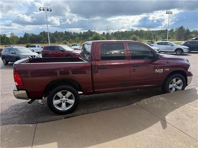 2023 RAM 1500 Classic SLT (Stk: 24558) in Pembroke - Image 7 of 13