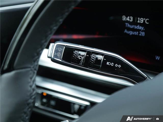 2026 Cadillac LYRIQ V (Stk: 171991) in London - Image 16 of 27