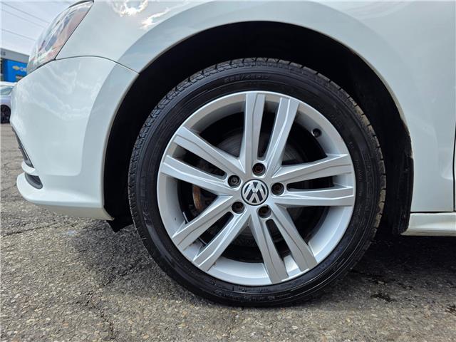 2017 Volkswagen Jetta 1.8 TSI Highline (Stk: 2508428) in Waterloo - Image 10 of 26