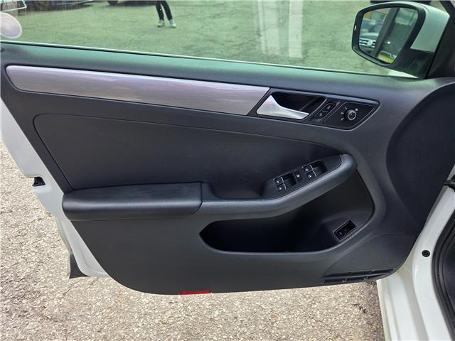 2017 Volkswagen Jetta 1.8 TSI Highline (Stk: 2508428) in Waterloo - Image 11 of 26