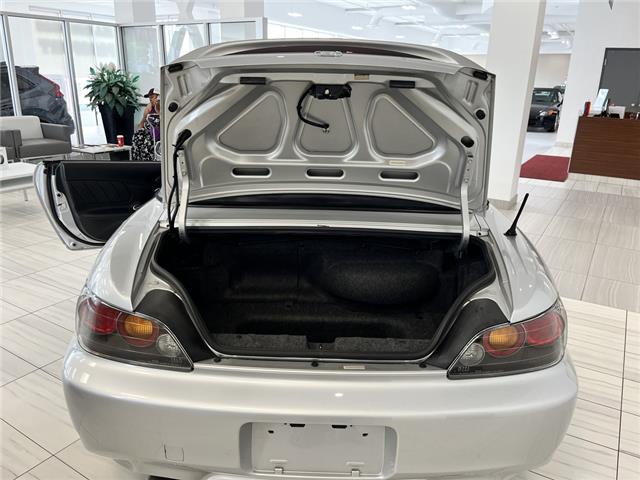 2006 Honda S2000 Base (Stk: 8464A) in Ottawa - Image 10 of 24 2006 Honda S2000 Base (Stk: 8464A) in Ottawa - Image 10 of 24