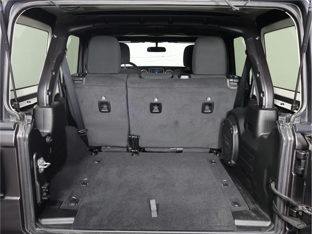 2021 Jeep Wrangler Unlimited Sport (Stk: B20135) in Calgary - Image 10 of 21 2021 Jeep Wrangler Unlimited Sport (Stk: B20135) in Calgary - Image 10 of 21