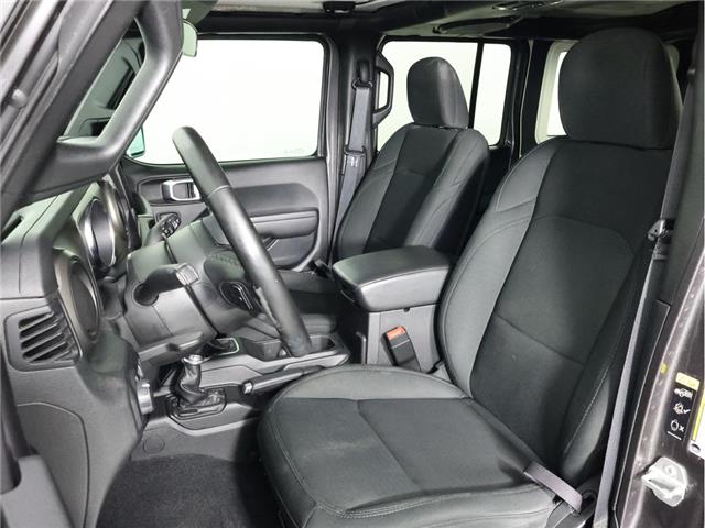2021 Jeep Wrangler Unlimited Sport (Stk: B20135) in Calgary - Image 16 of 21 2021 Jeep Wrangler Unlimited Sport (Stk: B20135) in Calgary - Image 16 of 21