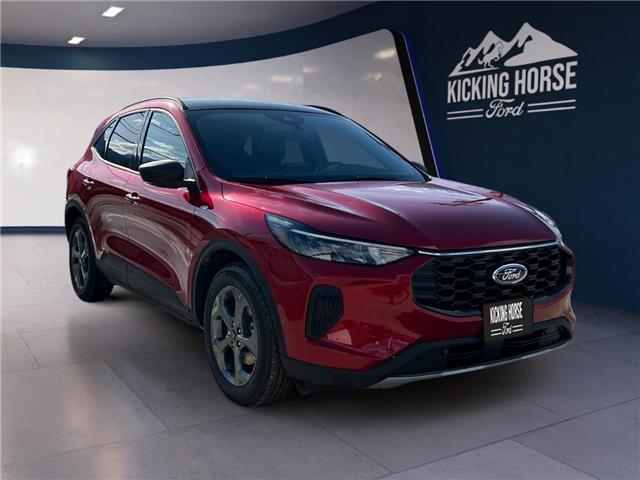 2025 Ford Escape ST-Line (Stk: 12069) in Golden - Image 3 of 17