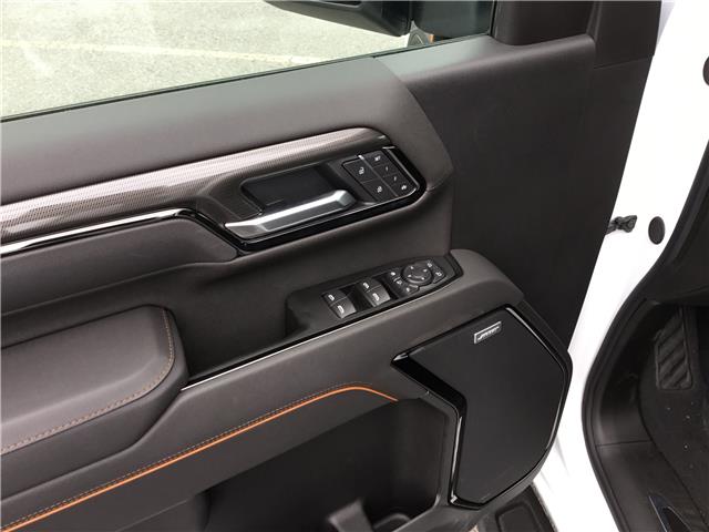 2026 GMC Sierra 2500HD AT4 (Stk: 26069) in Cornwall - Image 2 of 15