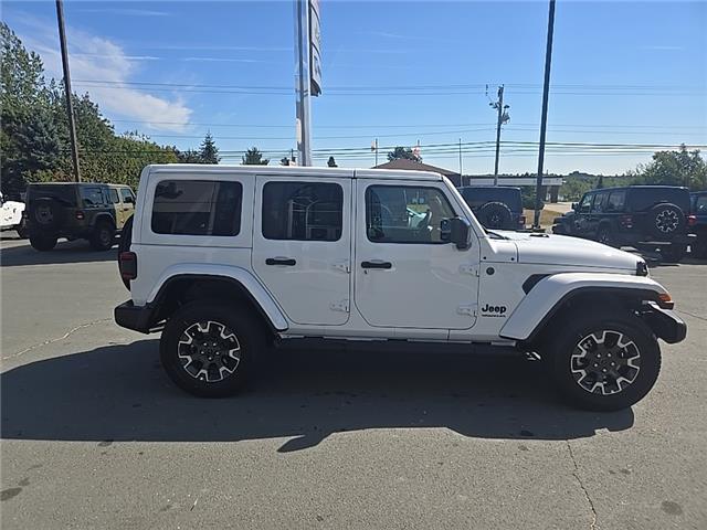 2025 Jeep Wrangler Sahara (Stk: S208) in Miramichi - Image 6 of 13