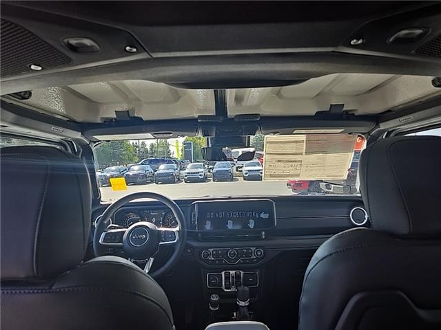 2025 Jeep Wrangler Sahara (Stk: S208) in Miramichi - Image 13 of 13