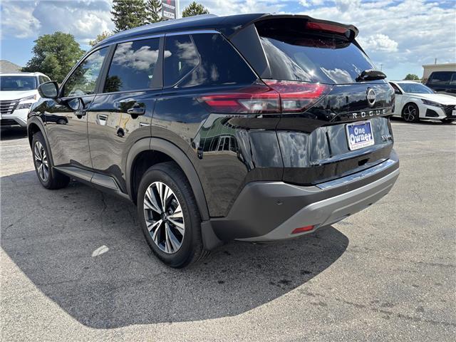 2023 Nissan Rogue SV Moonroof (Stk: P7050) in Brantford - Image 2 of 20