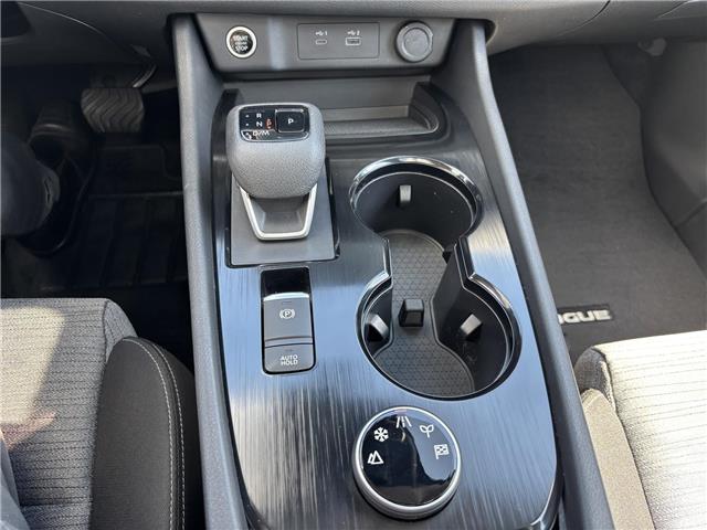 2023 Nissan Rogue SV Moonroof (Stk: P7050) in Brantford - Image 12 of 20